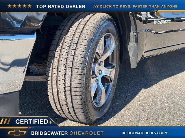 Used 2023 RAM 1500 Laramie AWD/4WD image 15