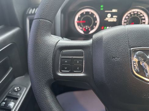 Used 2019 RAM 1500 Express image 20