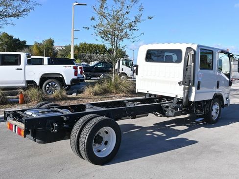 New 2025 Chevrolet Low Cab Forward RWD image 6