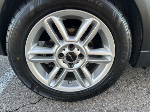 Used 2011 MINI Cooper S image 38