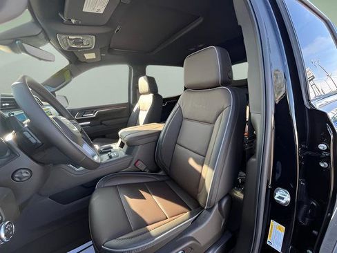 New 2026 GMC Sierra 1500 Denali AWD/4WD image 12
