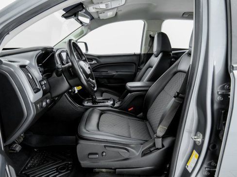 Used 2019 Chevrolet Colorado Z71 AWD/4WD image 28
