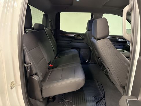 Used 2023 Chevrolet Silverado 1500 LT RWD image 31