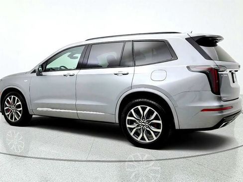 Used 2024 Cadillac XT6 Sport w/ Technology Package AWD/4WD image 7