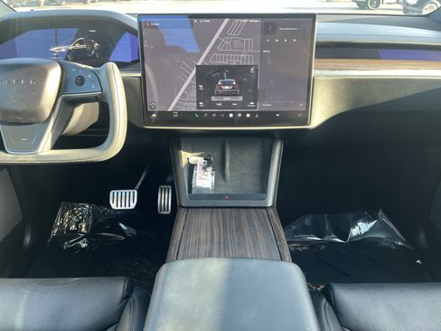 Used 2023 Tesla Model X AWD/4WD image 26