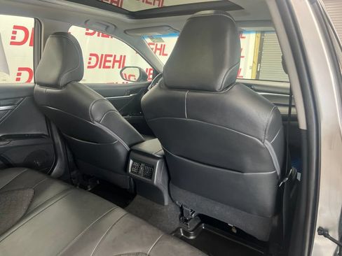 Used 2018 Toyota Camry XSE w/ Audio Package FWD image 11