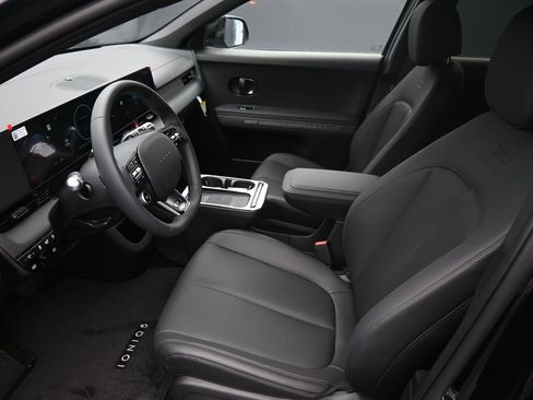 New 2025 Hyundai Ioniq 5 XRT image 10