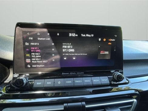 Used 2023 Kia Seltos EX AWD/4WD image 17