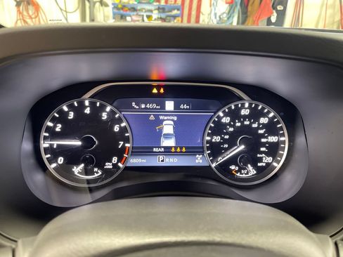 Certified 2025 Nissan Frontier SL AWD/4WD image 26