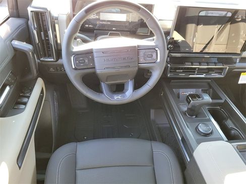New 2026 GMC Hummer EV 4x4 Crew Cab image 5