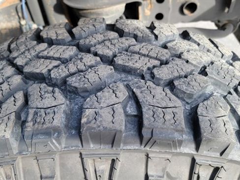 Used 2012 Jeep Wrangler Unlimited Sport image 10