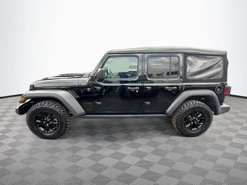 Used 2023 Jeep Wrangler Unlimited Sport AWD/4WD image 9