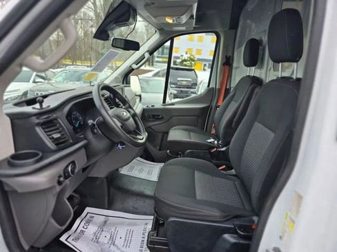 Used 2020 Ford Transit 250 Medium Roof image 8