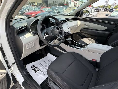 Certified 2024 Hyundai Tucson SE AWD/4WD image 8