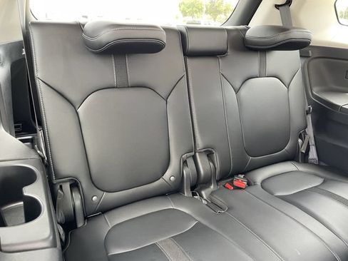 Used 2023 Honda Pilot EX-L image 27