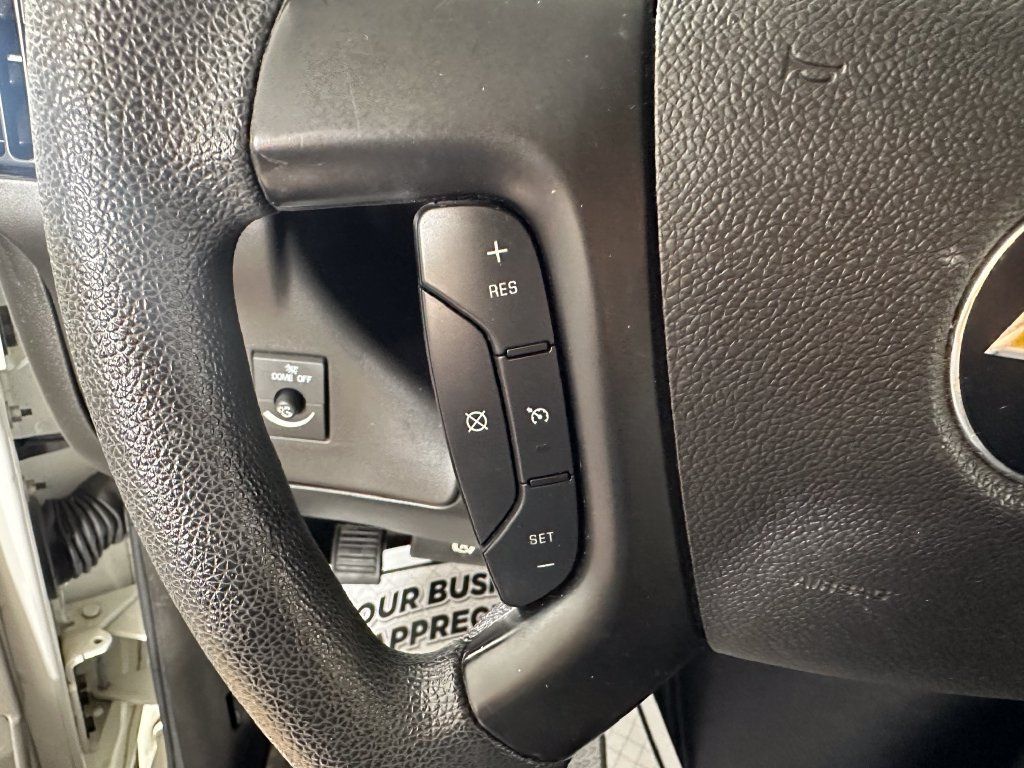 Used 2015 Chevrolet Express 3500 LT w/ LT Preferred Equipment Group RWD image 19