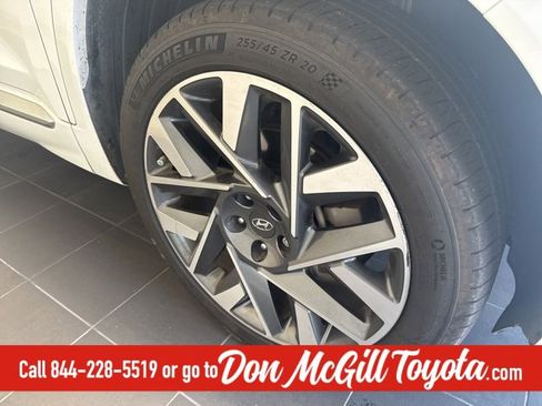 Used 2021 Hyundai Santa Fe Calligraphy image 5