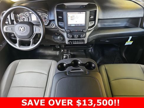 Used 2024 RAM 2500 Tradesman w/ Chrome Appearance Group image 9