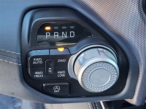 Certified 2022 RAM 1500 Limited image 17