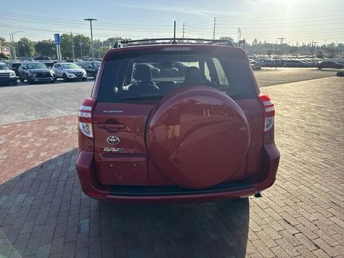 Used 2011 Toyota RAV4 Limited image 9
