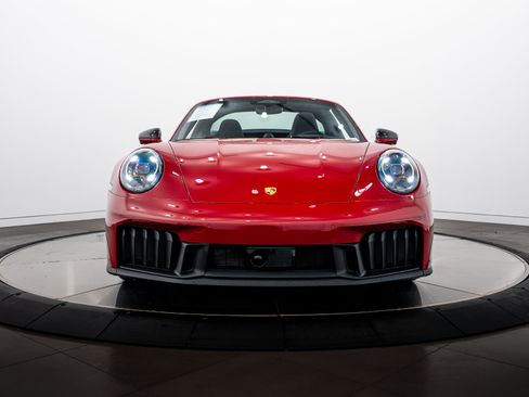 Certified 2026 Porsche 911 Targa 4 GTS image 10