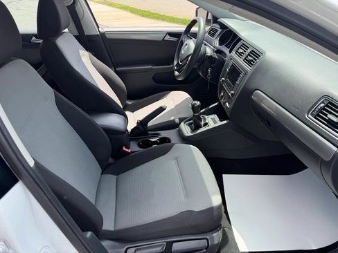 Used 2018 Volkswagen Jetta S FWD image 18
