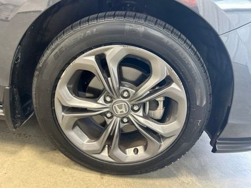 Certified 2023 Honda Accord EX image 6