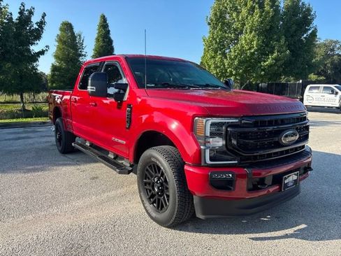 Used 2022 Ford F250 Lariat w/ Black Appearance Package AWD/4WD image 3