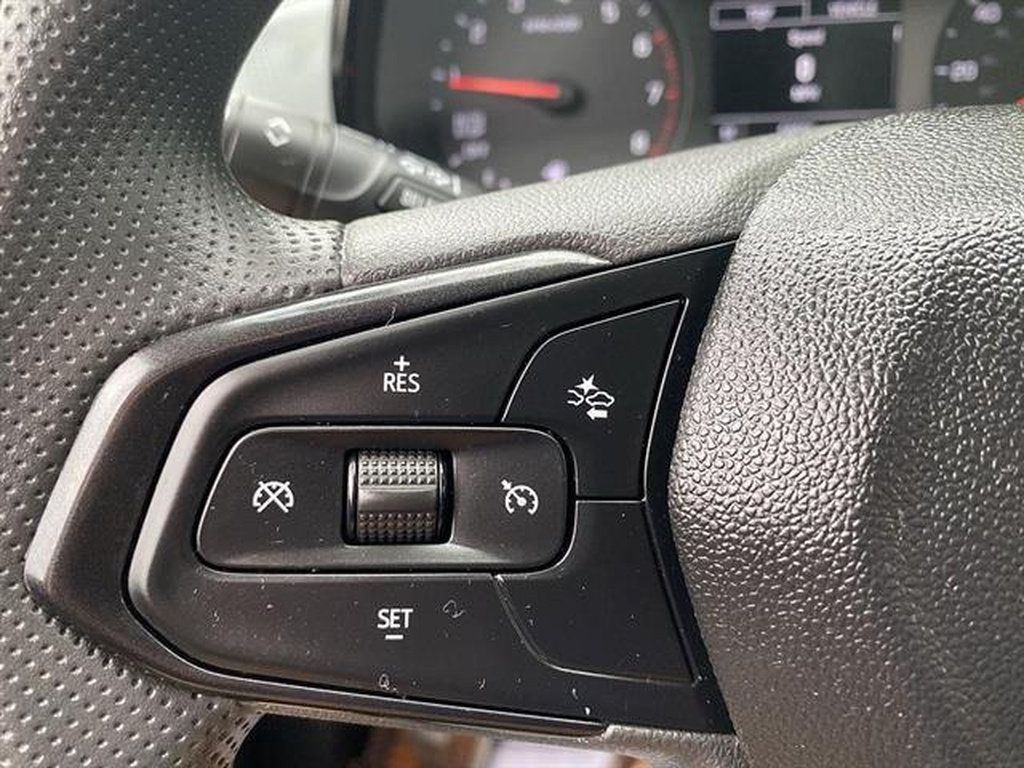 Certified 2024 Chevrolet Trax LS FWD image 22