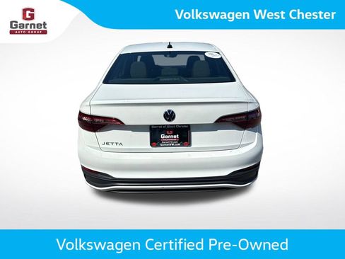 Certified 2023 Volkswagen Jetta Sport FWD image 4