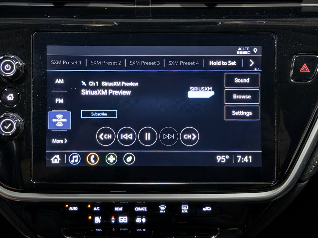 Used 2023 Chevrolet Bolt EUV LT FWD image 11