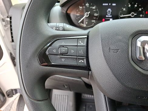 Used 2025 RAM ProMaster 3500 FWD image 8
