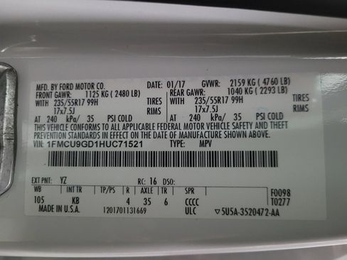 Used 2017 Ford Escape SE w/ SE Cold Weather Package image 33