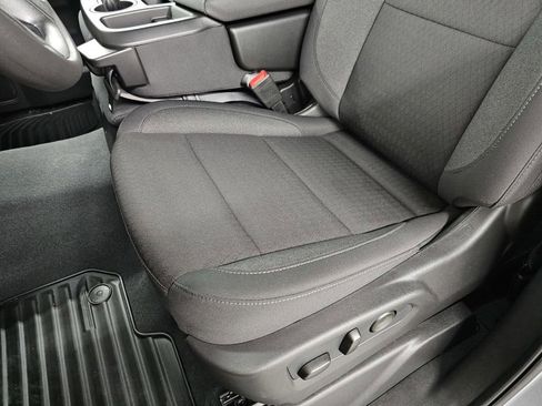 Used 2026 Chevrolet Silverado 1500 Custom AWD/4WD image 16