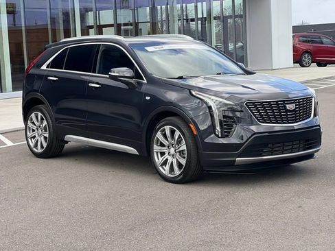 Certified 2023 Cadillac XT4 Premium Luxury w/ Technology Package AWD/4WD image 7