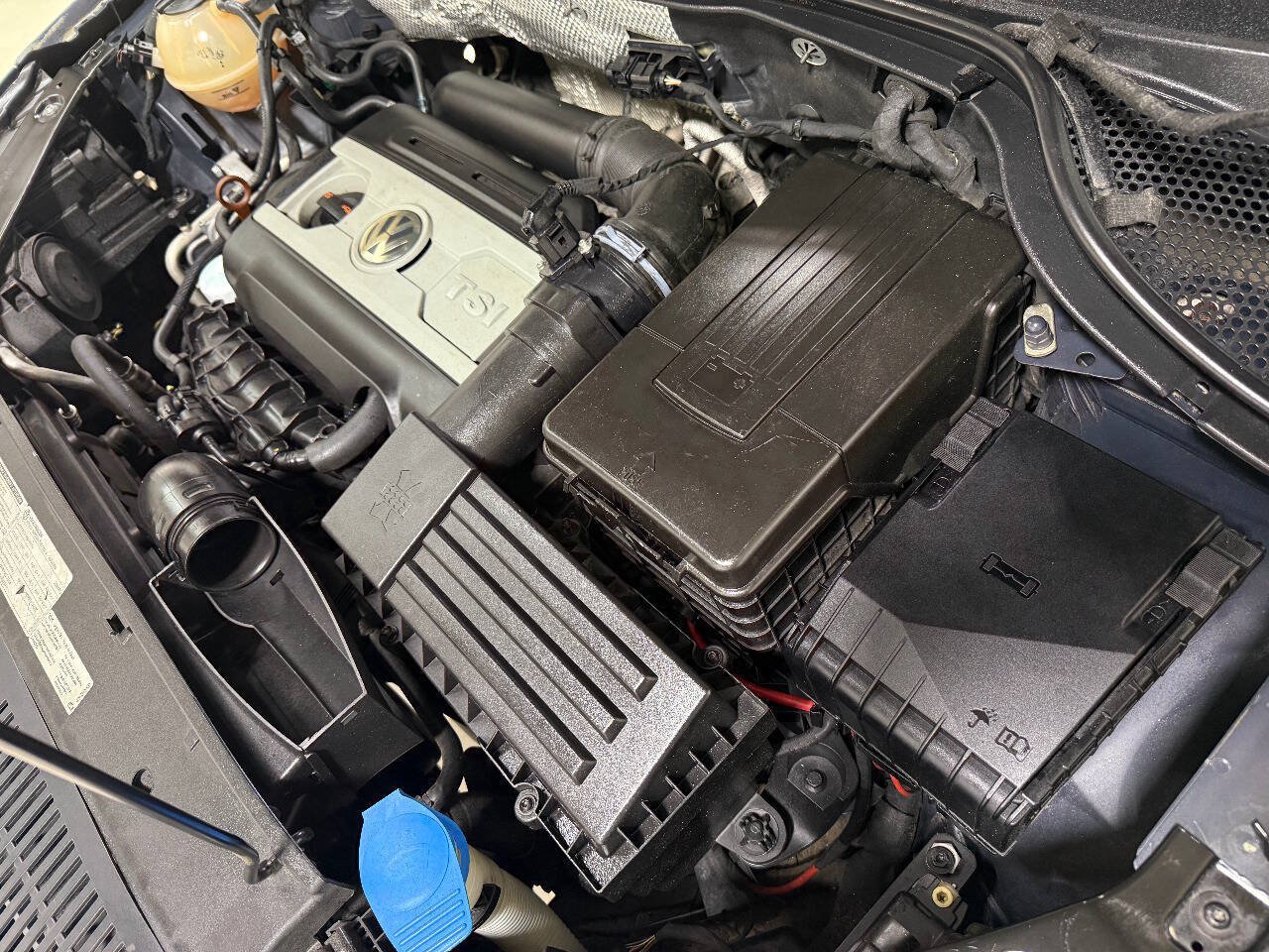 Used 2013 Volkswagen Tiguan SE FWD image 81