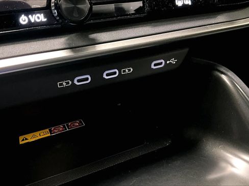 Used 2023 Lexus RZ 450e Premium w/ Technology Package AWD/4WD image 36