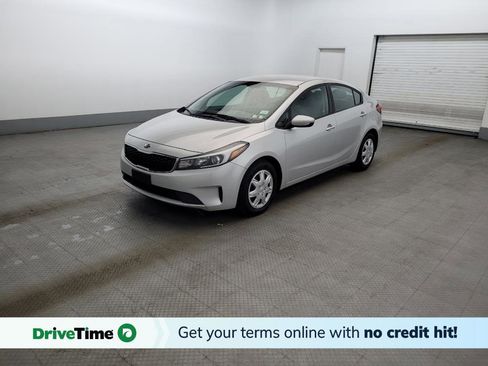 Used 2017 Kia Forte LX FWD image 1