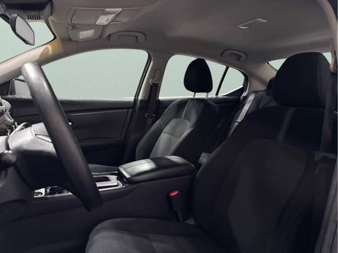 Used 2024 Nissan Sentra SV image 22