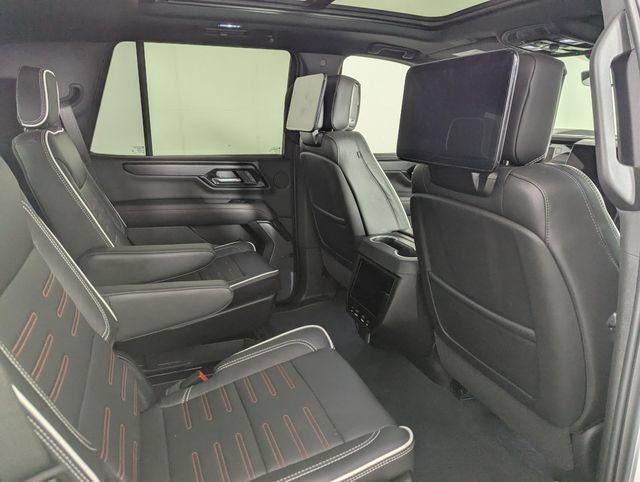 Used 2026 GMC Yukon AT4 Ultimate AWD/4WD image 21