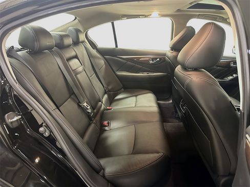 Used 2014 INFINITI Q50 Premium w/ Technology Package image 35