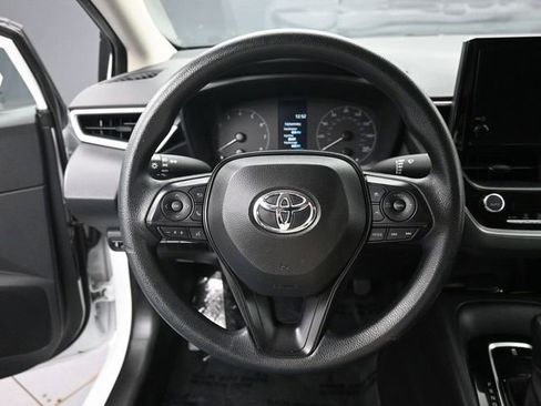 Used 2024 Toyota Corolla LE FWD image 21