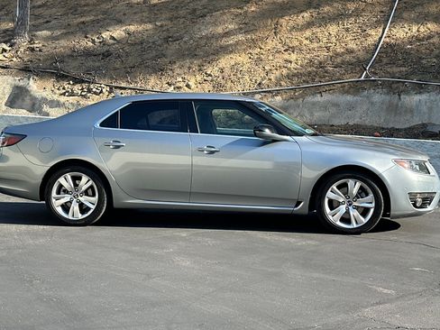 Used 2011 Saab 9-5 Turbo4 Premium FWD image 3