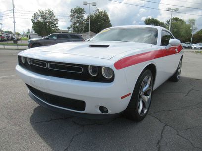 Used 2016 Dodge Challenger SXT Plus