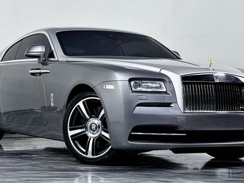 Used 2015 Rolls-Royce Wraith image 3