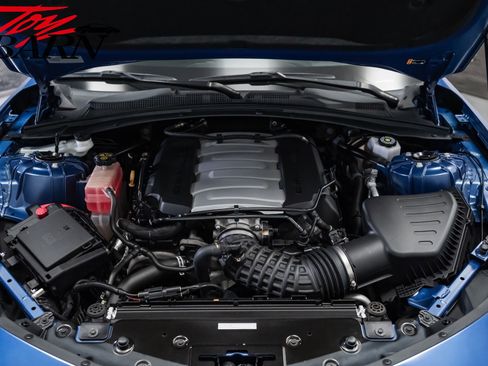 Used 2019 Chevrolet Camaro SS RWD image 49