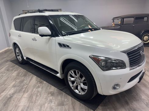 Used 2011 INFINITI QX56 w/ Theater Pkg image 3