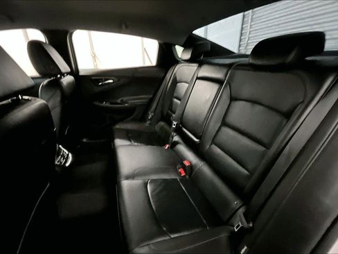 Used 2017 Chevrolet Malibu Hybrid w/ Leather Package image 26