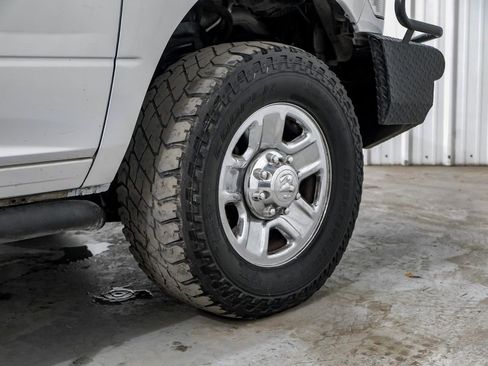 Used 2014 RAM 2500 Tradesman w/ Chrome Appearance Group image 59