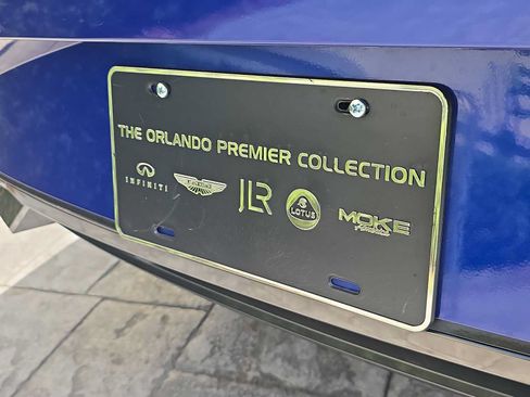 Used 2023 Hyundai Elantra Limited FWD image 5